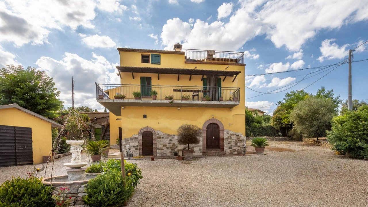 Vendita villa in  Castiglione del Lago Umbria foto 21