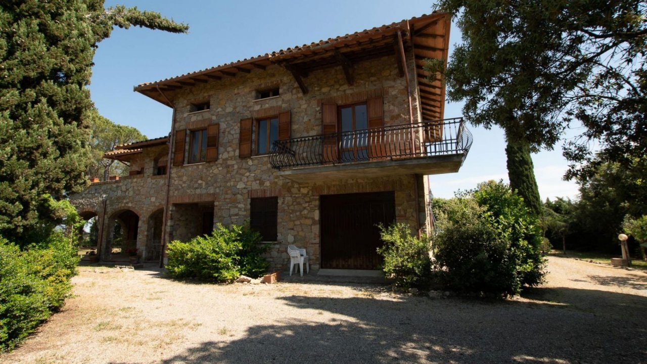 Vendita villa in  Castiglione del Lago Umbria foto 15
