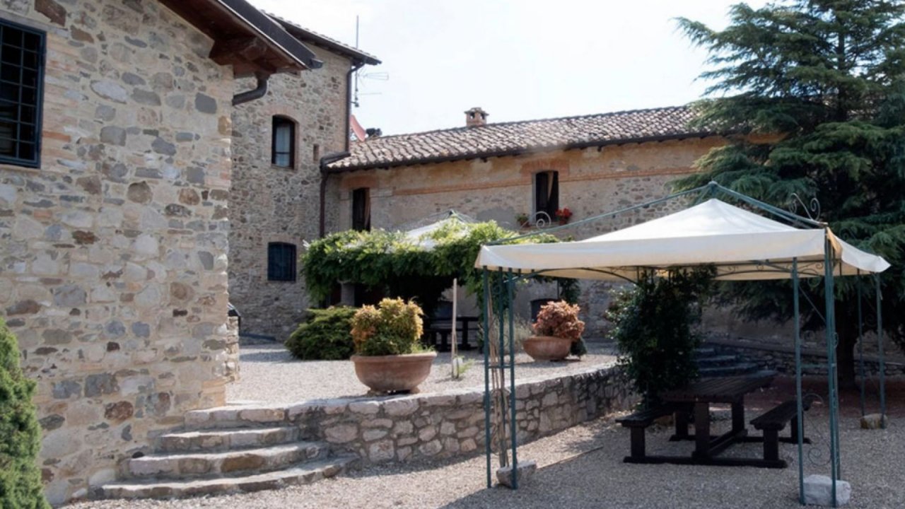 Vendita villa in  Umbertide Umbria foto 16