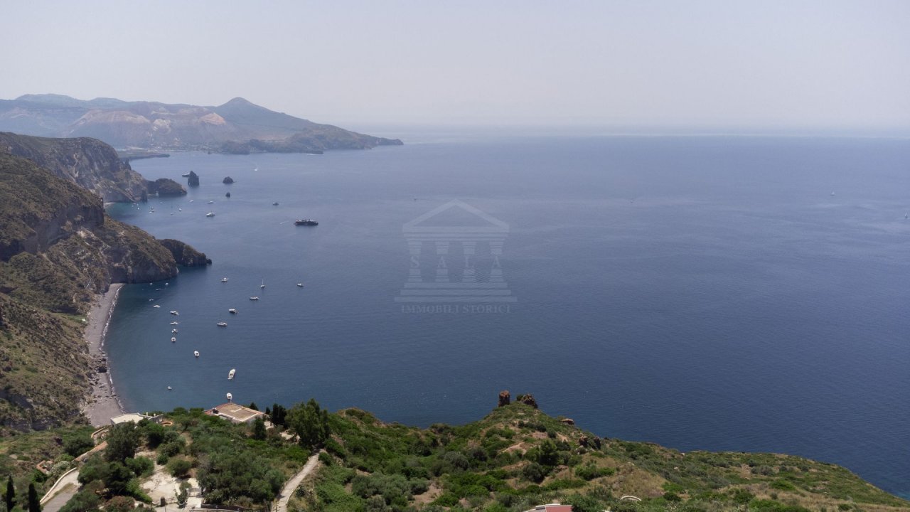 Vendita villa sul mare Lipari Sicilia foto 4