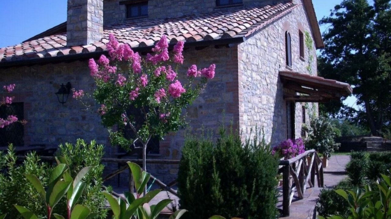 Vendita villa in  Montegabbione Umbria foto 14