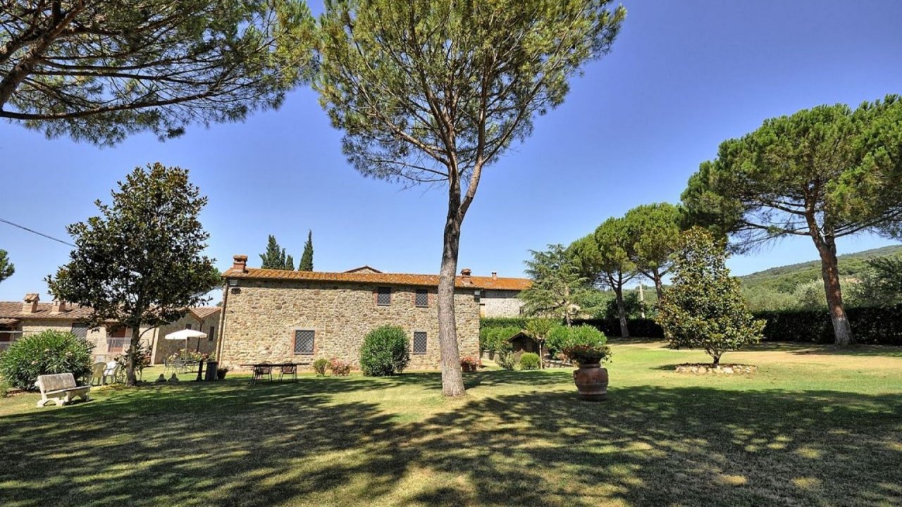 Vendita villa in  Tuoro sul Trasimeno Umbria foto 1