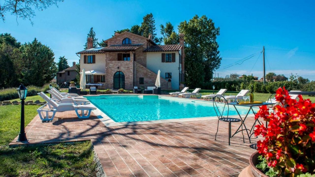 Vendita villa in  Castiglione del Lago Umbria foto 1