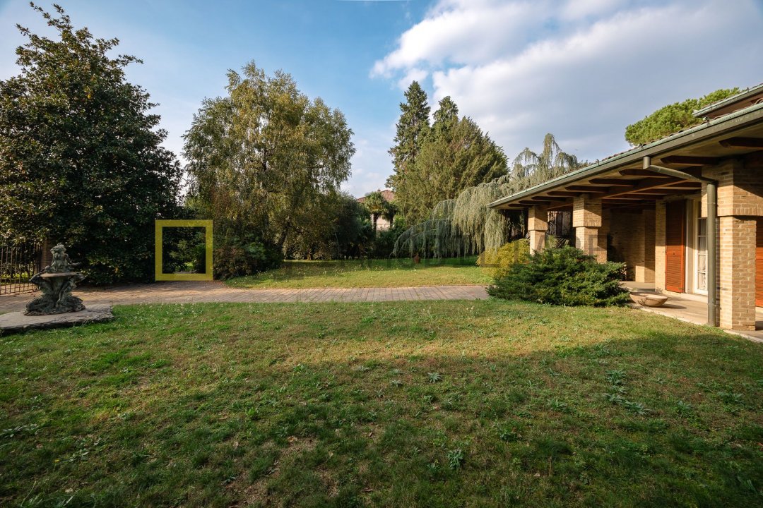 Vendita villa in città Lentate sul Seveso Lombardia foto 13