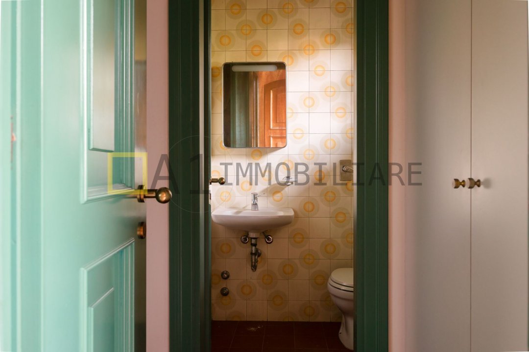 Vendita villa in città Lentate sul Seveso Lombardia foto 43
