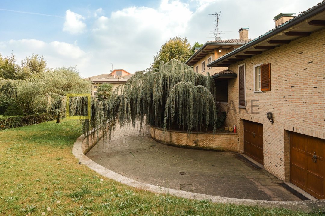 Vendita villa in città Lentate sul Seveso Lombardia foto 7