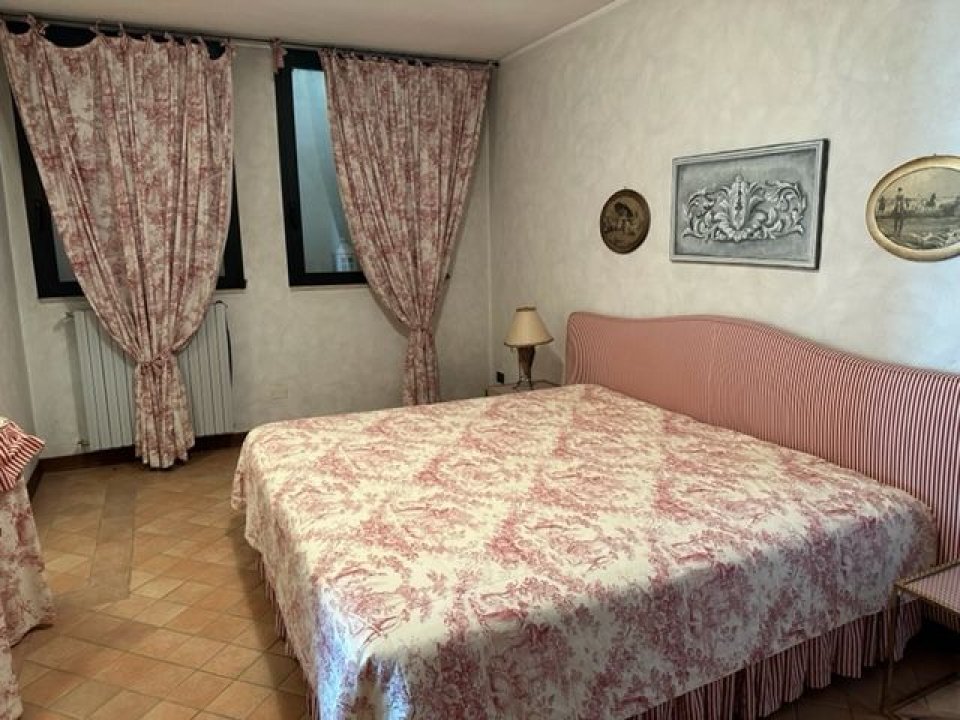 Vendita villa in  Desenzano del Garda Lombardia foto 33