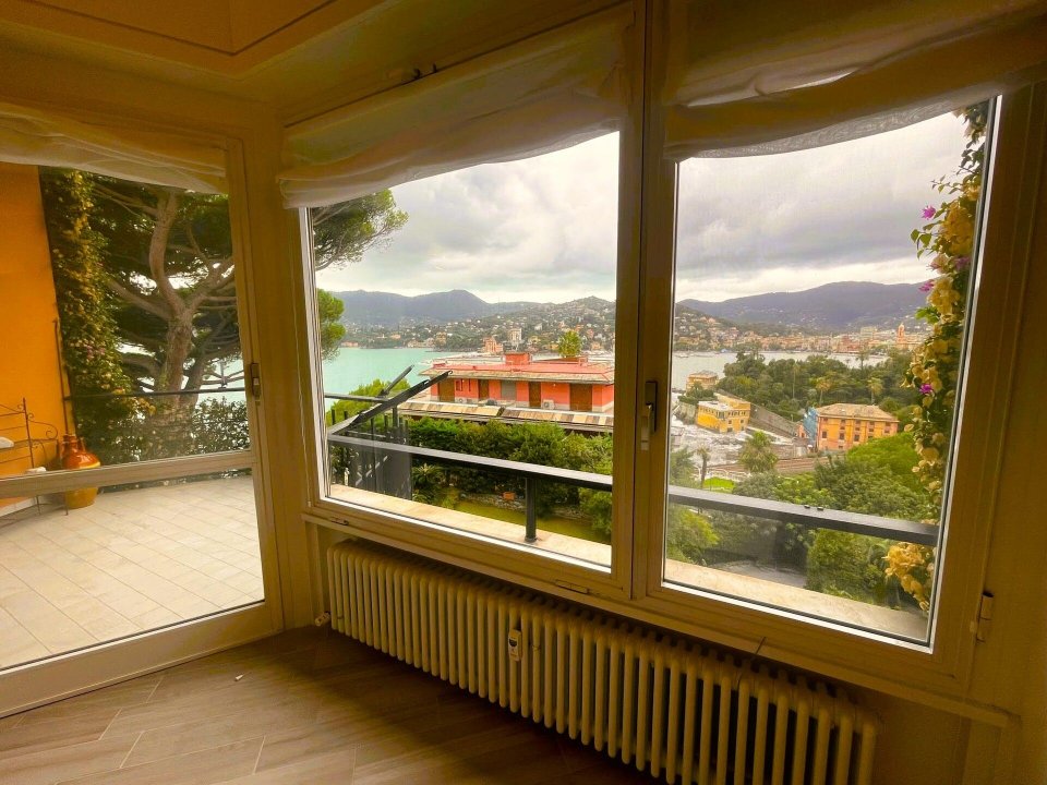 Vendita appartamento sul mare Rapallo Liguria foto 6