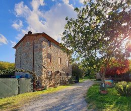 Casale Zona tranquilla Capannori Toscana