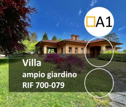 Villa Lago Fino Mornasco Lombardia