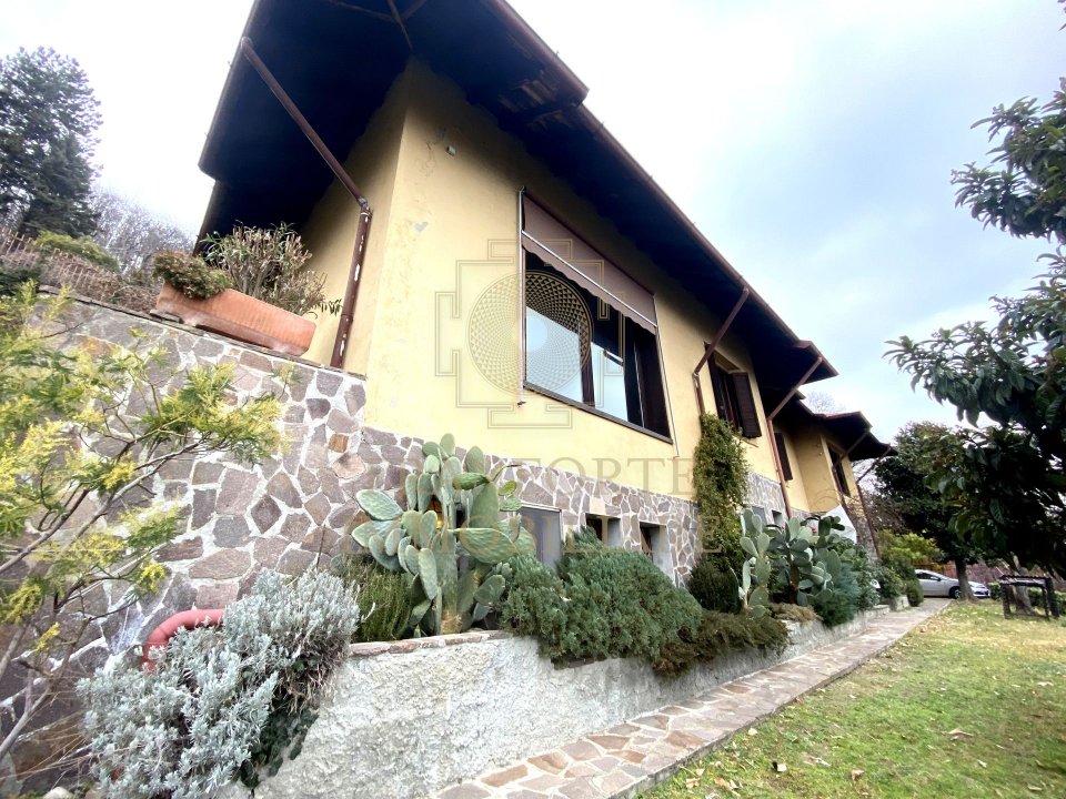 Vendita villa in montagna Lesa Piemonte foto 37