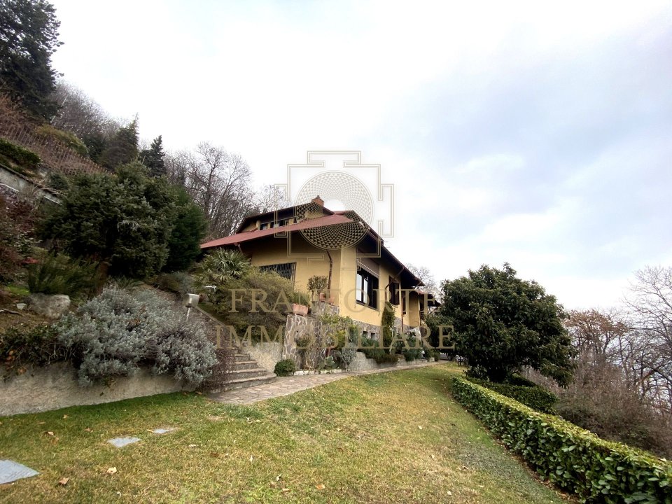 Vendita villa in montagna Lesa Piemonte foto 2