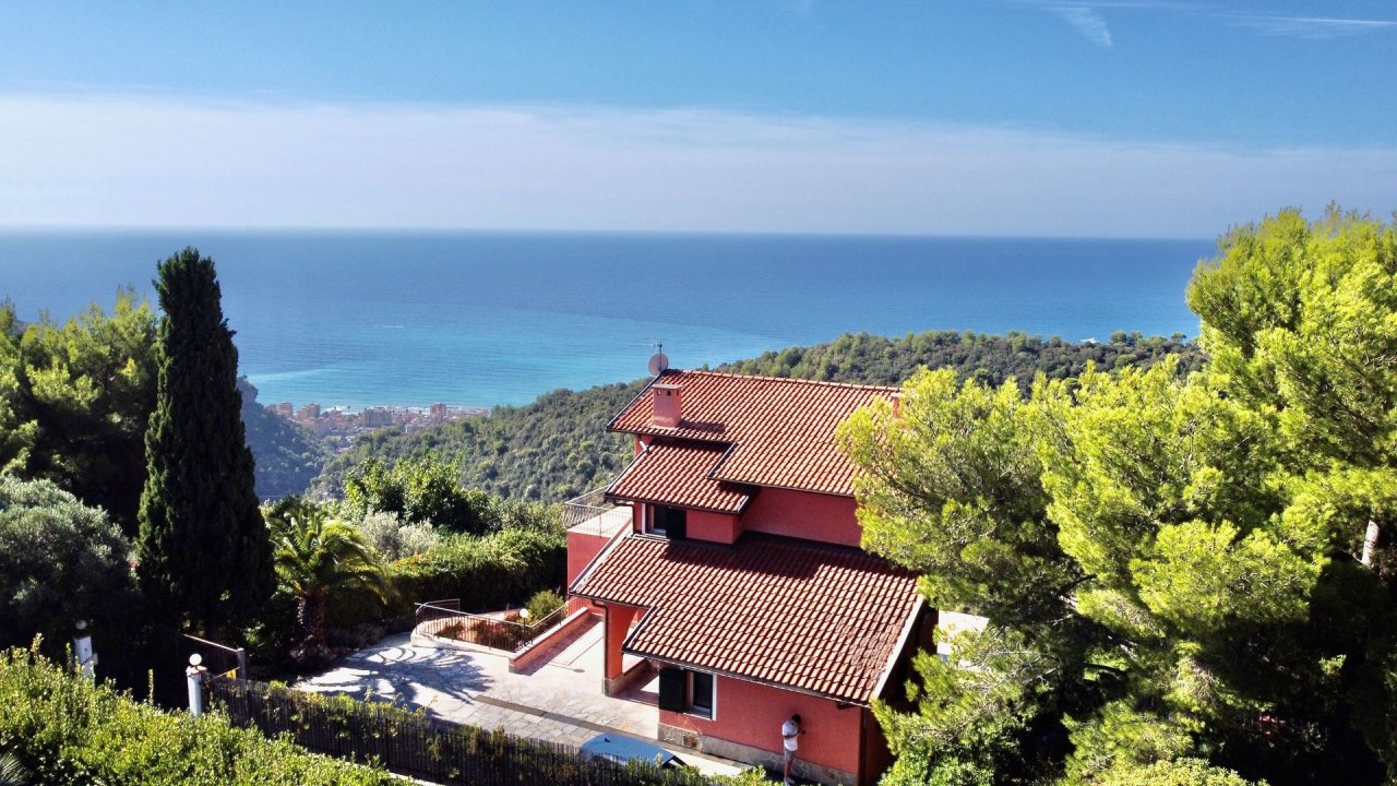Vendita villa in zona tranquilla Bordighera Liguria foto 3