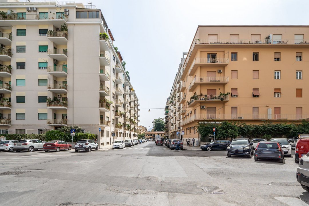 Vendita appartamento in città Palermo Sicilia foto 61